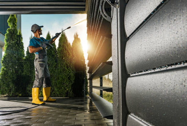 Best Deck Cleaning Services  in Premont, TX